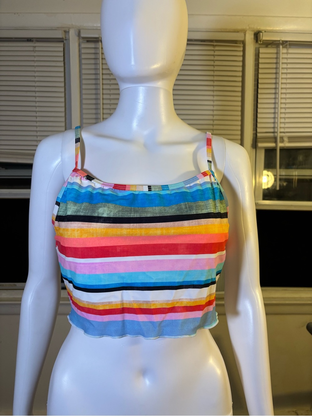 No Boundaries Women’s Multicolor Striped Ruffle Bikini TopSize L juniors S adult